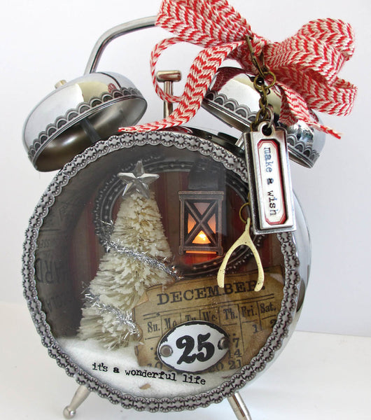 Tim Holtz - Metal Assemblage Clock