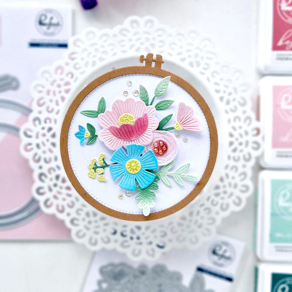 Pinkfresh Studio -  Embroidered Blooms die